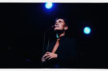 Curtis Stigers, Harlequin Theatre, Redhill, 2004. Artist: Brian O'Connor