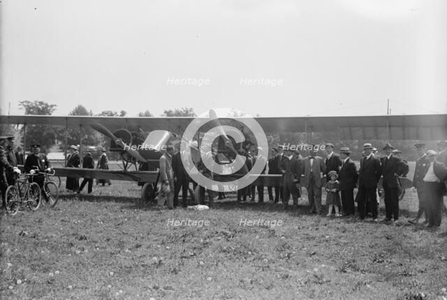 Curtiss Airplane Tests And Demonstrations; Twin Engine Biplane, Potomac Park, 1916. Creator: Harris & Ewing.