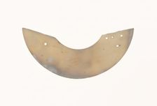 Curved Pendant, Shang dynasty (c. 1600-1046 B.C.). Creator: Unknown