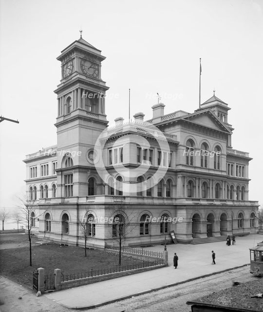 Custom House and Post Office, Memphis, Tenn., c1906. Creator: Unknown.