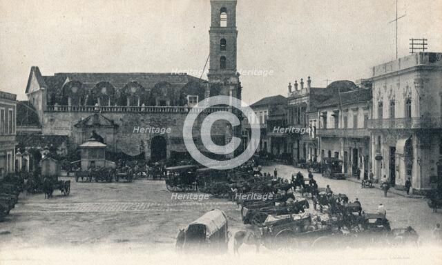 Custom House and Square, Havana, Cuba, c1900. Artist: Unknown