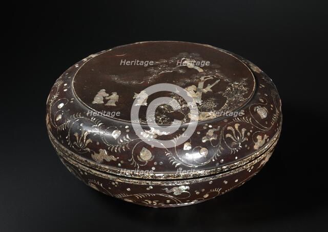 Cylindrical Box, 17th century. Creator: Unknown.