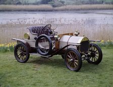 A 1909 Humber 8hp