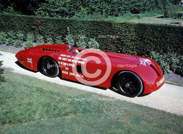 A 1927 Sunbeam 1000hp. Artist: Unknown