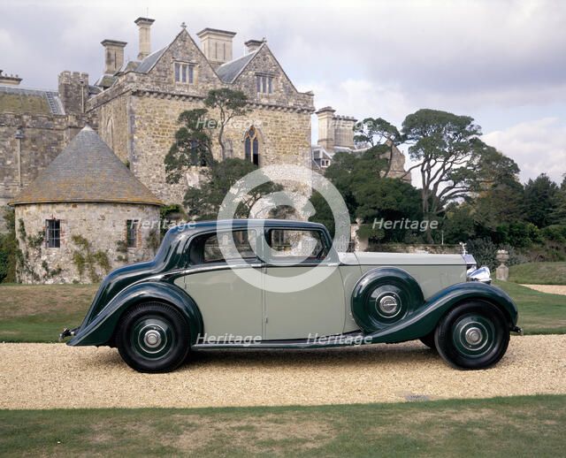 A 1938 Rolls-Royce Phantom III. Artist: Unknown
