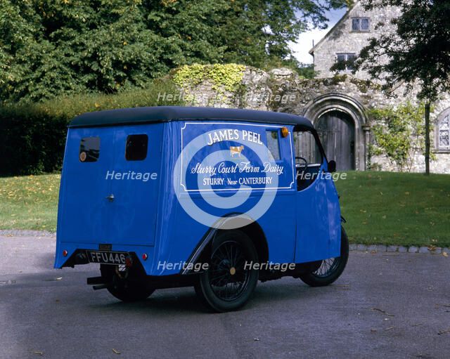 A 1947 Reliant Van three wheeler. Artist: Unknown