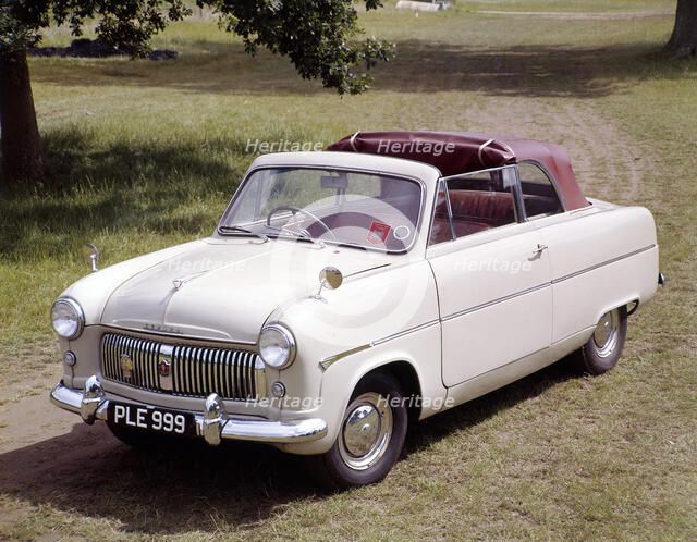 A 1955 Ford Consul Convertible MK 1. Artist: Unknown