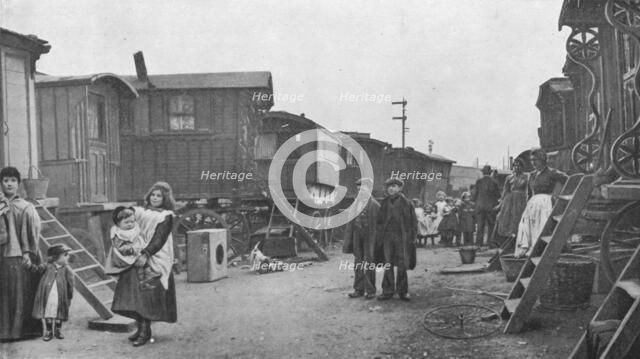A travellers' encampment, Battersea, London, c1903 (1903). Artist: Unknown.