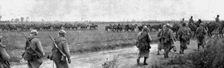 A travers le champ de bataille; sur les talons de l'ennemi: l'action de la cavalerie..., 1918. Creator: Unknown