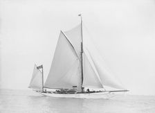 A yawl under way, 1913. Creator: Kirk & Sons of Cowes