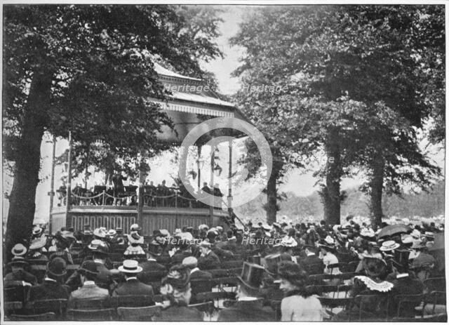 A band in Hyde Park, London, c1901 (1901). Artist: Unknown.