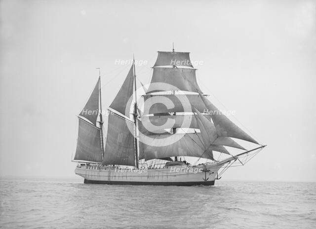 A barquentine rigged ship, 1913. Creator: Kirk & Sons of Cowes.