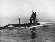 A British submarine running on the surface of the water 1914