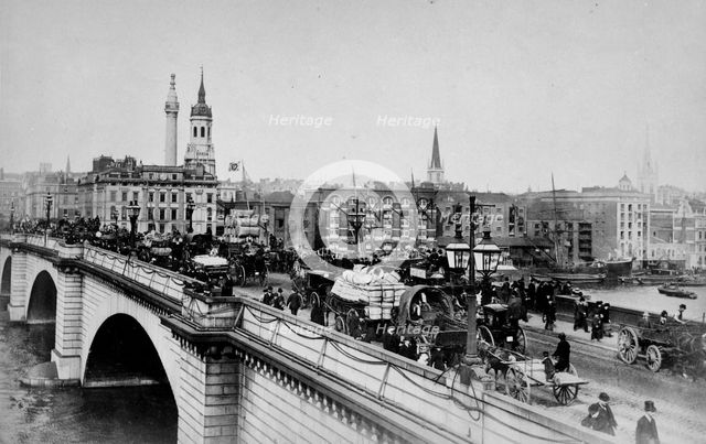 A busy day on London Bridge, London. Artist: London Stereoscopic & Photographic Co