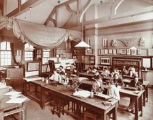 A class at the Camberwell School of Arts and Crafts, Southwark, London, 1907