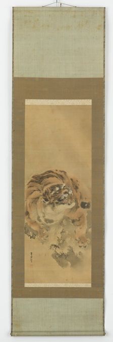 A crouching, snarling tiger, Edo period, early 19th century. Creator: Gantoku Aoki