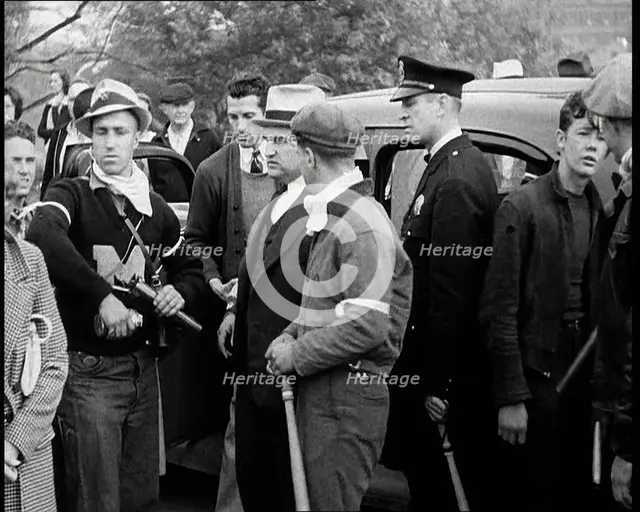 A Crowd of Angry Civilians, 1932. Creator: British Pathe Ltd.