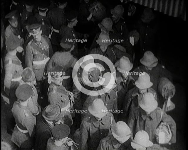 A Crowd of Soldiers Boarding a Boat, 1920s. Creator: British Pathe Ltd.