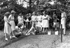 A demonstration of digging in a war time gardening class, York, Yorkshire,1941