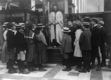 A field trip to the Smithsonian Institution, (1899?). Creator: Frances Benjamin Johnston