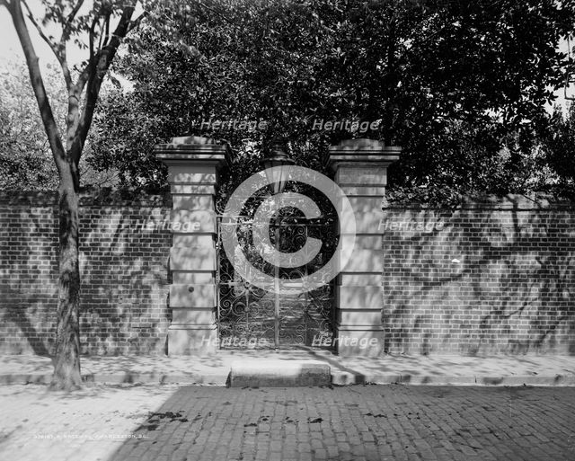 A Gateway, Charleston, S.C., between 1900 and 1910. Creator: Unknown.