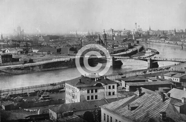 'A general view of Moscow, showing the Kremlin', 1915. Artist: Unknown.