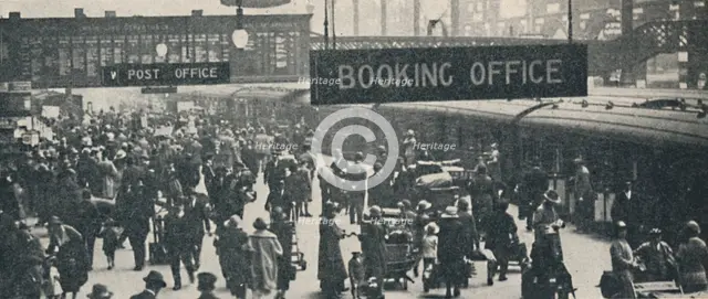 'A Holiday Scene at Liverpool Street Station', 1926. Artist: Unknown.