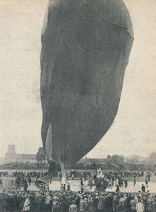 A huge balloon was necessary for Professor Piccard's ascent, c1936 (c1937)