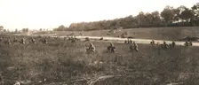A l'est de Montdidier; la poursuite de l'ennemi en direction de Lassigny et de Roye..., 1918. Creator: Unknown