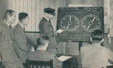 A lecture on instrument flying at the Central Flying School at Upavon, Wiltshire, c1936 (c1937)