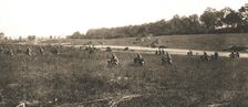 A l'est de Montdidier; la poursuite de l'ennemi en direction de Lassigny et de Roye..., 1918. Creator: Unknown