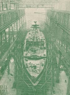 A light cruiser under construction, c1917 (1919)