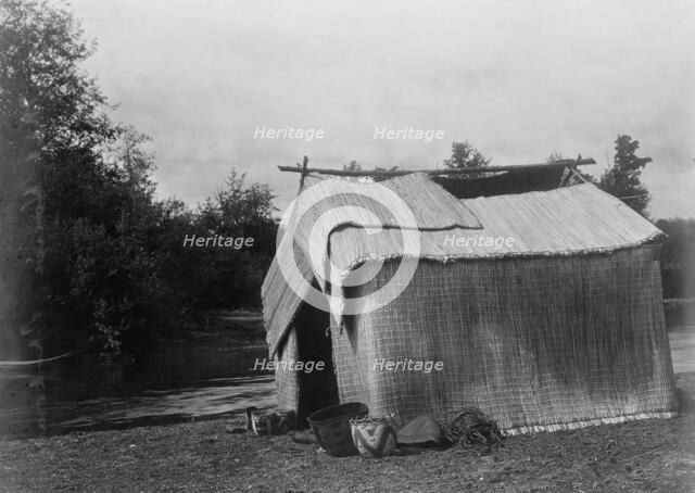A mat house, Skokomish, c1913. Creator: Edward Sheriff Curtis.