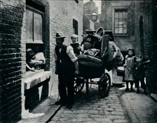 A move in Slumopolis London, c1901 (1901)