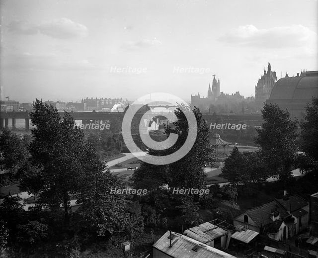 A panorama looking south-west over Victoria Embankment, London, 1901. Artist: Bedford Lemere and Company