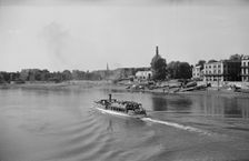 A passenger steamer on the Thames at Hammersmith, London, c1945-1965. Artist: SW Rawlings
