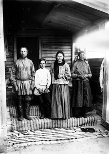 A peasant family from the village of Lovatskaya, Kansky district, 1905. Creator: Unknown