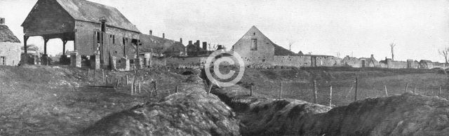 'A Perthes-les Hurlus; L'acces du village est defendu par des tranchees et de fil de fer', 1915. Creator: Unknown.