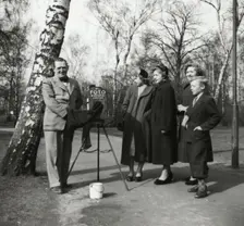 A photographer in a park, Landskrona, Sweden 1952. Creator: Unknown