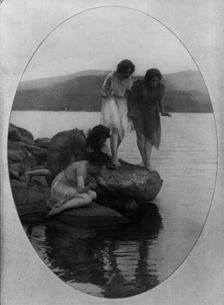 A plastic group, 1914. Creator: Frances Benjamin Johnston
