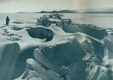 A Pressure Ridge in the Sea-Ice Running Towards Cape Barne 1911, (1913). Artist: Herbert Ponting