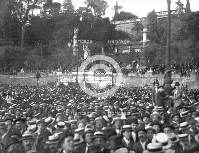 'A Rome: les manifestations de mai 1915', 1915. Creator: Unknown.
