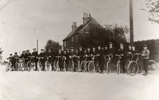 A Rowntree’s Cycling Club outing, 1910