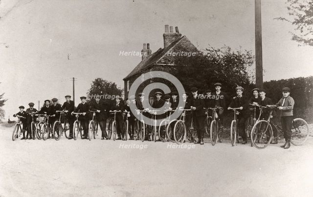 A Rowntree’s Cycling Club outing, 1910. Artist: Unknown