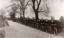 A Rowntree’s cycling club outing, 1910