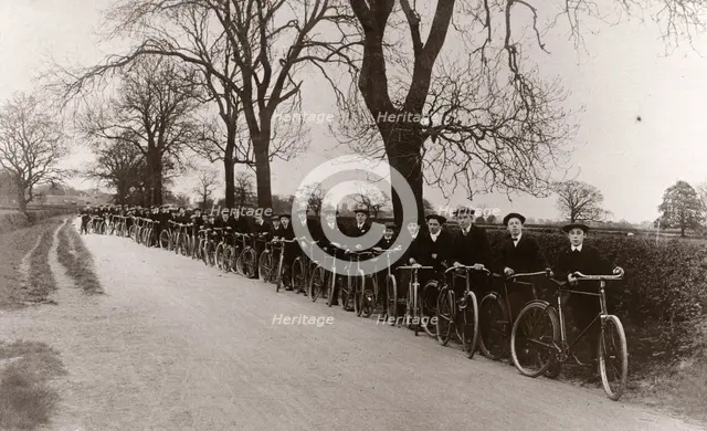 A Rowntree’s cycling club outing, 1910. Artist: Unknown