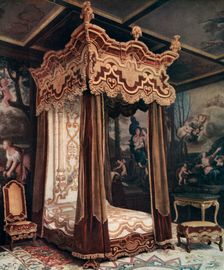 A Royal Bedstead 1910