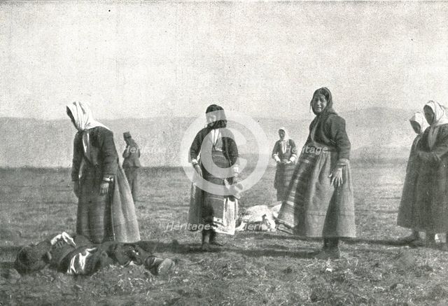 'A Salonique; Apres sa difficile retraite de Serbie, rentre a sa base de Salonique..., 1915 (1924) Creator: Unknown.
