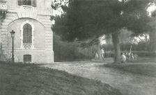 A Salonique; Le meme jour, a la suite de cet acte d'hostilite, le general Sarrail..., 1916 (1924) Creator: Unknown