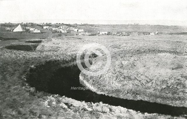 'A Salonique; Une des lignes de tranchees qui, des les premiers jours de janvier... 1916 (1924) Creator: Unknown.